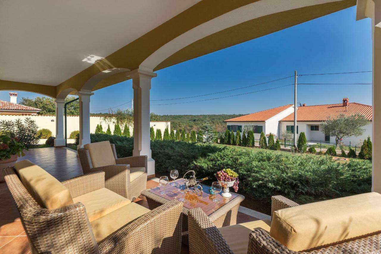 Villa Monique Vodnjan Bagian luar foto
