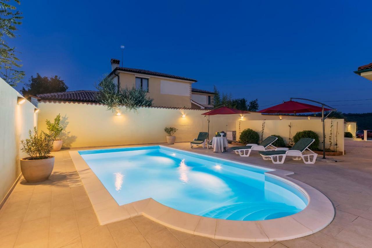 Villa Monique Vodnjan Bagian luar foto