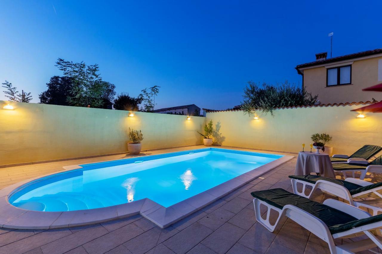 Villa Monique Vodnjan Bagian luar foto